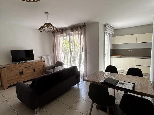 Location Appartement Rue George Sand, Villeurbanne