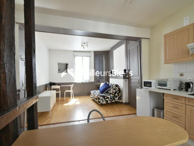 Location Appartement Rue Georges Clemenceau, Pont Sainte Marie