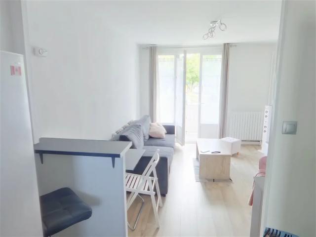 Location Appartement Rue Édouard Vaillant, Tours