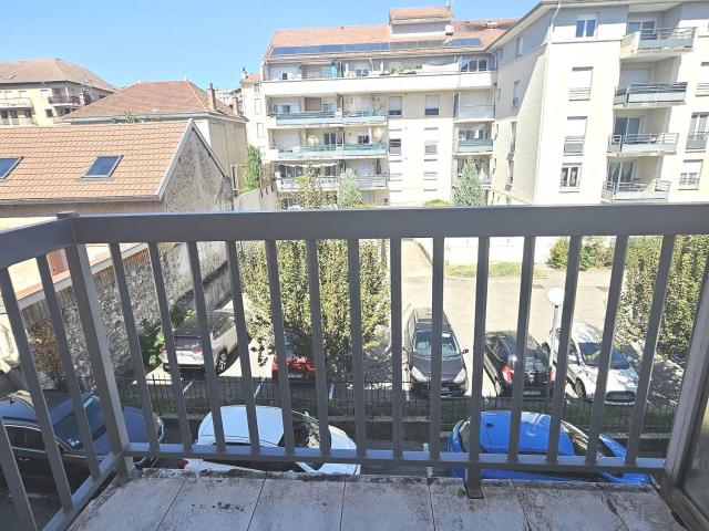 Location Appartement Rue Georges Clémenceau, Voiron