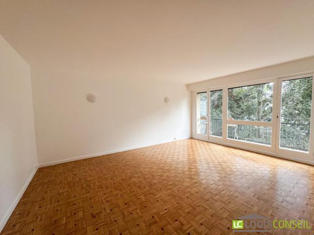 Location Appartement Rue Georges Lafenestre, Bourg la Reine
