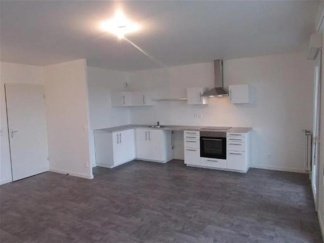 Location Appartement Rue Georges Maillols, Rennes