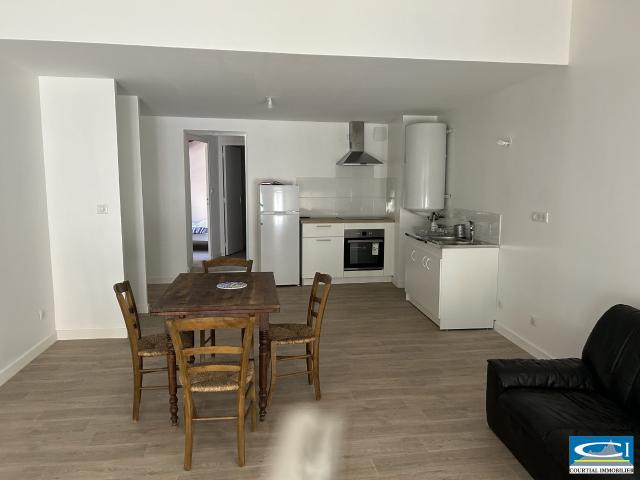 Location Appartement Rue Germaine l’Herbier Montagnon, Tournon sur Rhône