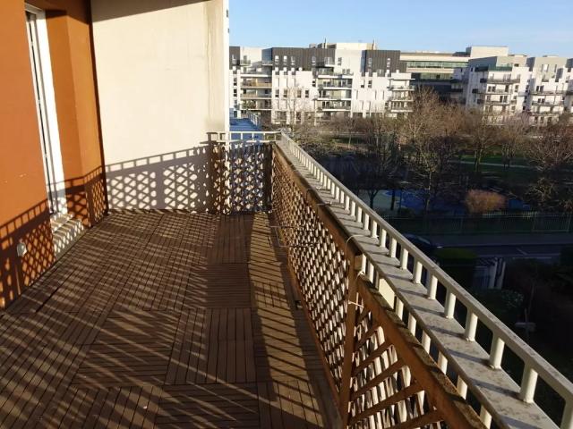 Location Appartement Rue Gilles Margaritis, Saint Denis