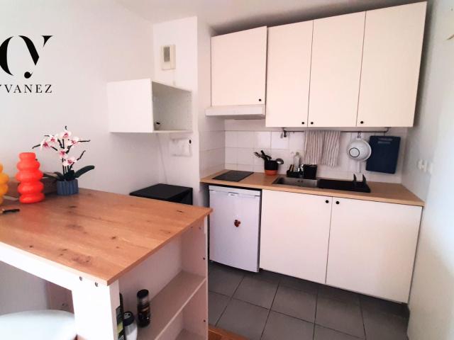 Location Appartement Rue Gina Pane, Rennes