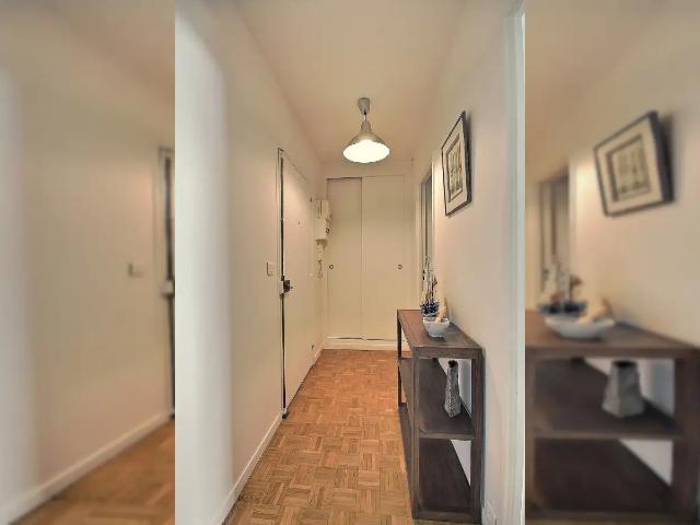 Location Appartement Rue Ginoux, Paris