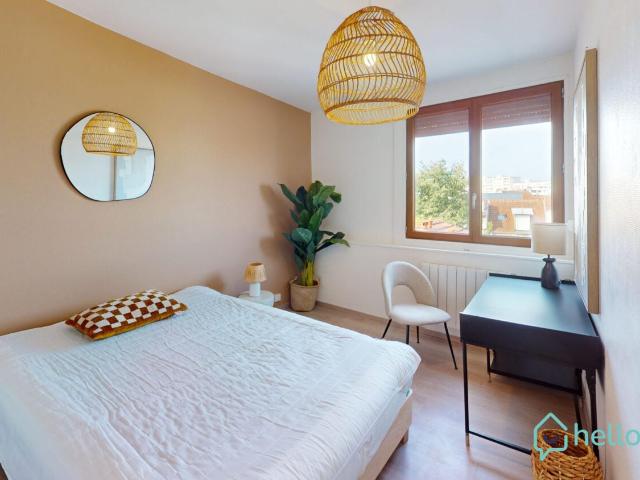 Location Appartement Rue Grandval, Reims