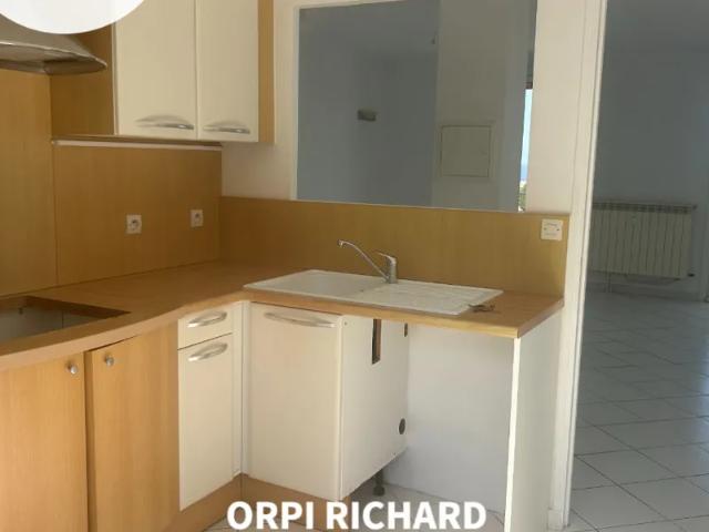 Location Appartement Rue Grand, Six Fours les Plages