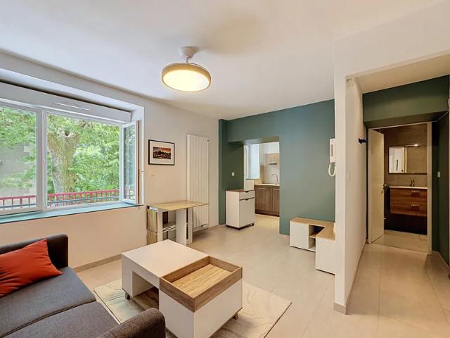 Location Appartement Rue Grandet, Rodez