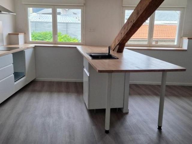 Location Appartement Rue Grobert, Saint Étienne