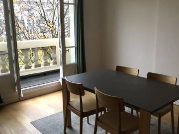 Location Appartement Rue Gros, Paris