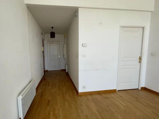 Location Appartement Rue Guy Môquet, Coulommiers