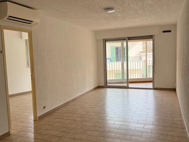 Location Appartement Rue Guy Môquet, Sanary sur Mer