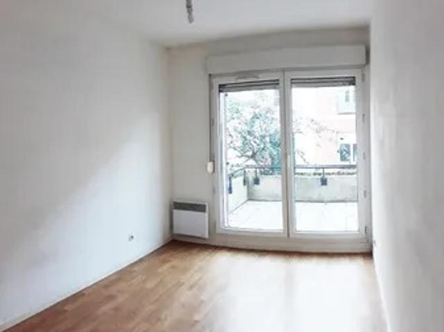 Location Appartement Rue Guillaume Apollinaire, Lille
