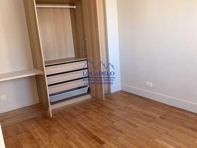 Location Appartement Rue Gustave Eiffel, Levallois Perret