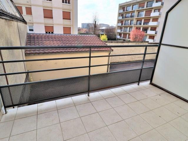 Location Appartement Rue Docteur Bouquot, Troyes