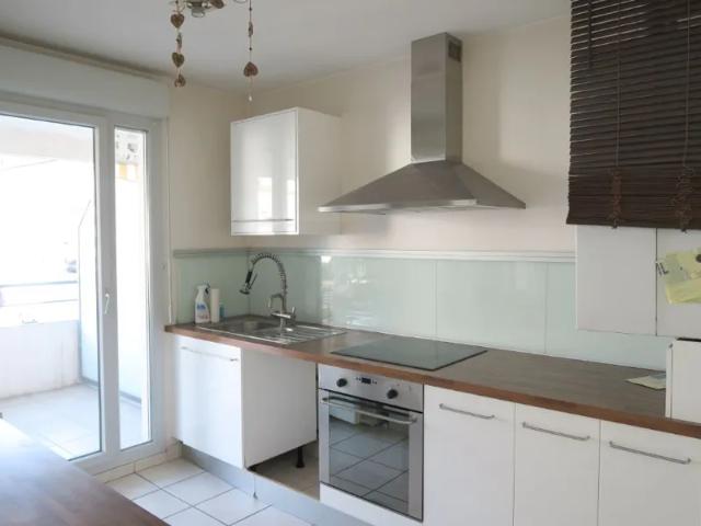 Location Appartement Rue Docteur Ollier, Villeurbanne