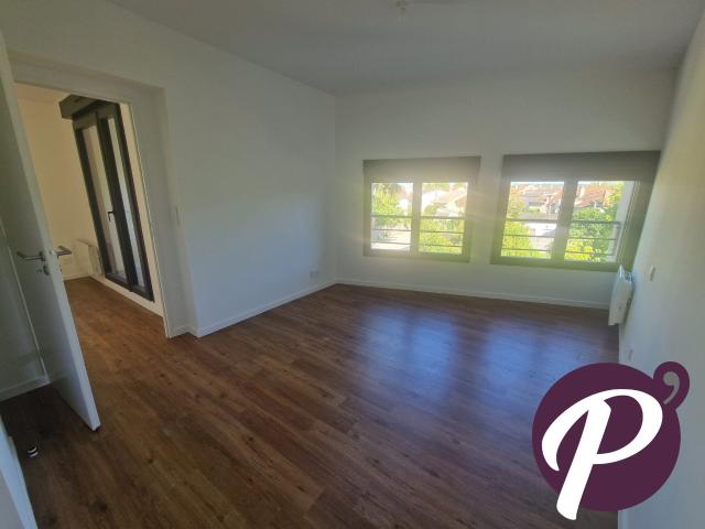 Location Appartement Rue Docteur Roux, Bergerac