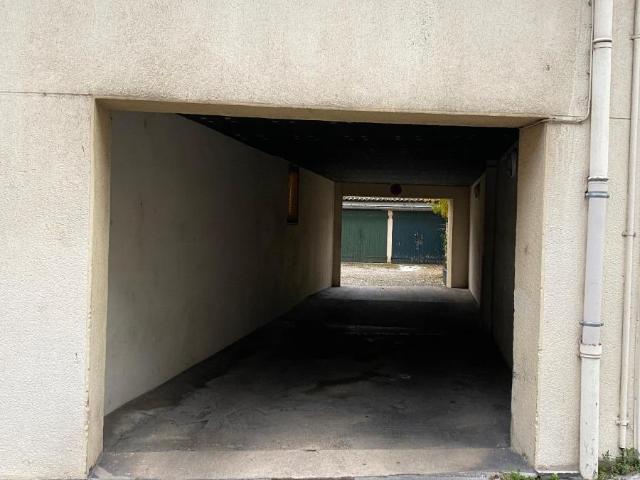 Location Appartement Rue Domrémy, Lyon