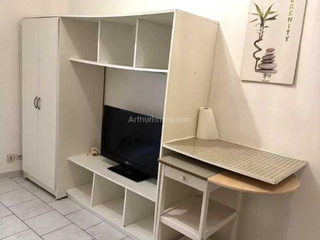 Location Appartement Rue d'Aubagne, Marseille
