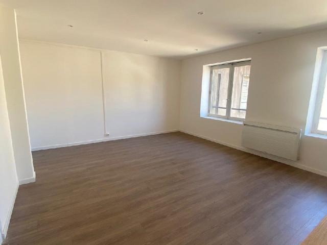 Location Appartement Rue Dauphine, Saint Dié des Vosges
