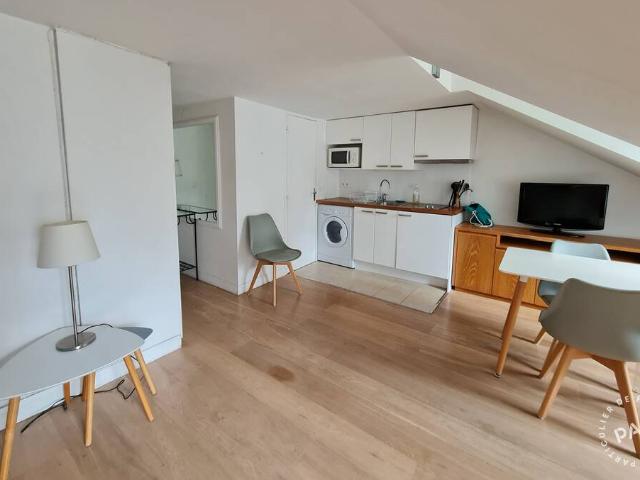 Location Appartement Rue Dauphine, Paris