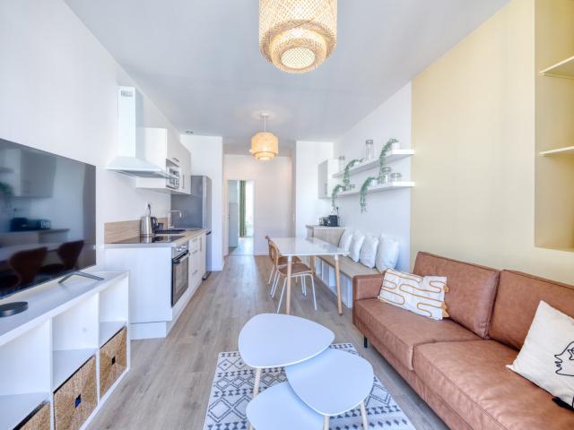 Location Appartement Rue d'Autun, Nice