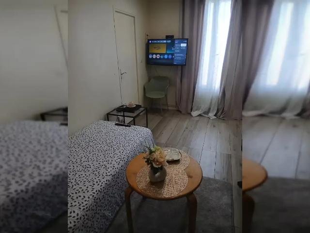 Location Appartement Rue d'Avron, Paris
