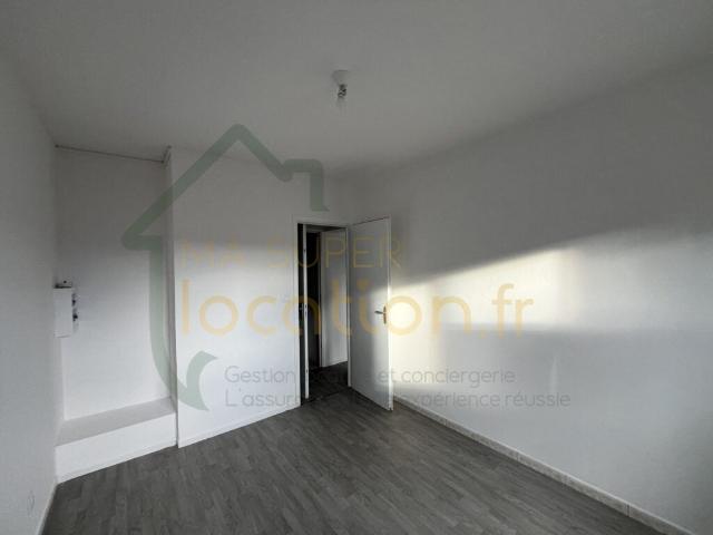 Location Appartement Rue d'Alsace, Saint Quentin