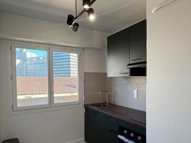 Location Appartement Rue d'Amance, Marseille