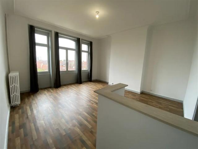 Location Appartement Rue Dammartin, Roubaix