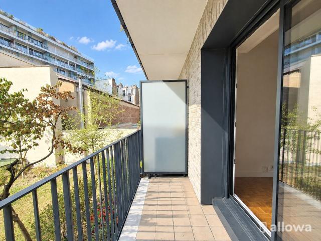Location Appartement Rue Damrémont, Paris