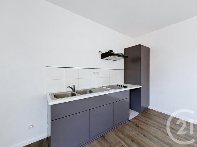 Location Appartement Rue d'Angleterre, Lille