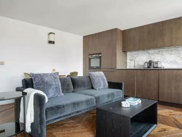 Location Appartement Rue Danielle Casanova, Paris