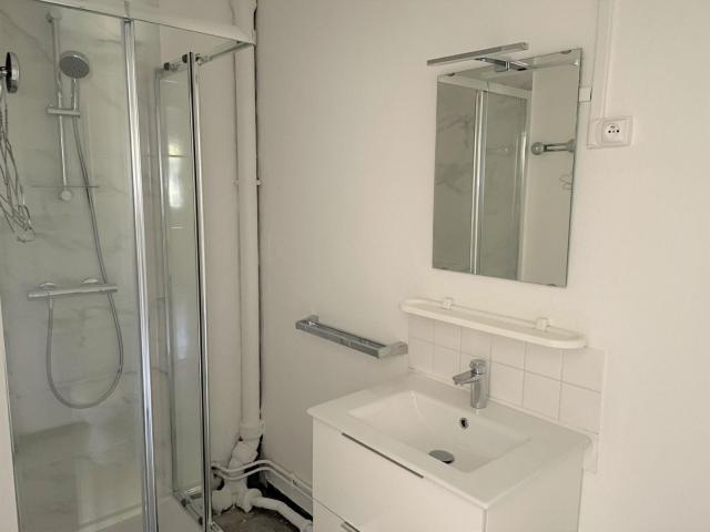 Location Appartement Rue Danielle Casanova, Rueil Malmaison