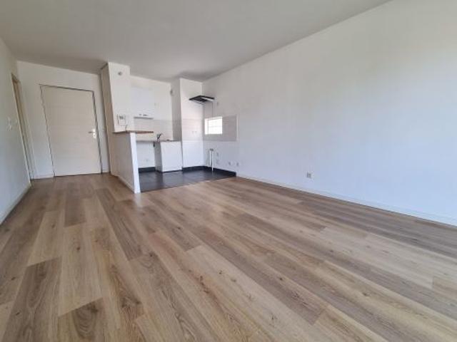 Location Appartement Rue Danton, Le Pré Saint Gervais