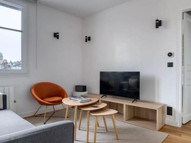 Location Appartement Rue Dante, Paris