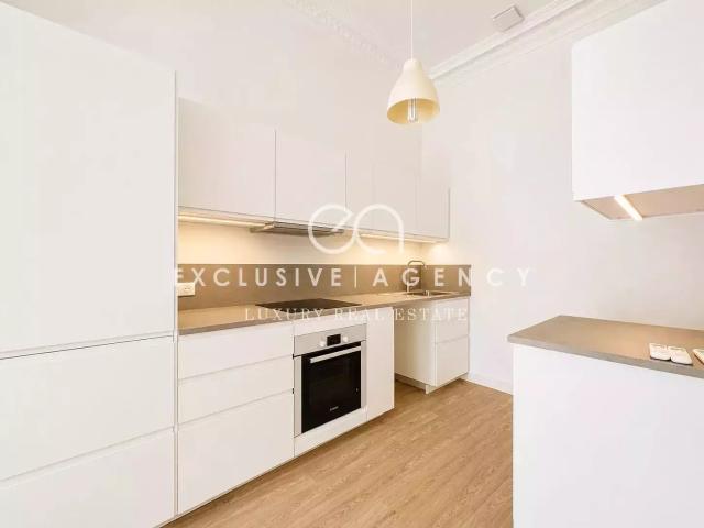 Location Appartement Rue d'Antibes, Cannes