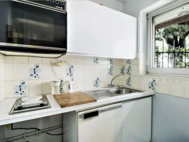 Location Appartement Rue d'Armenonville, Paris