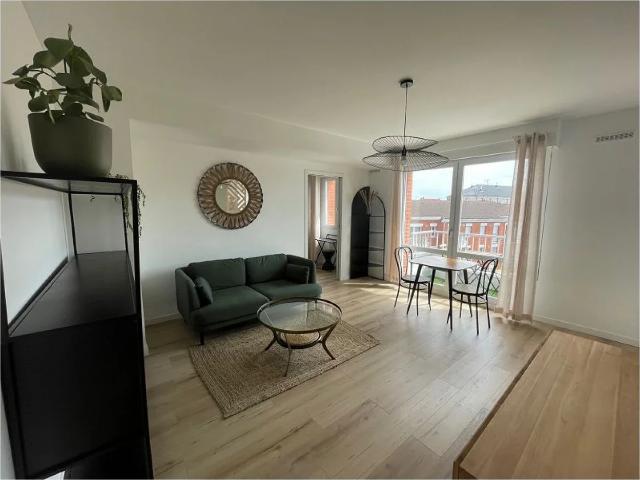 Location Appartement Rue d'Arras, Lille
