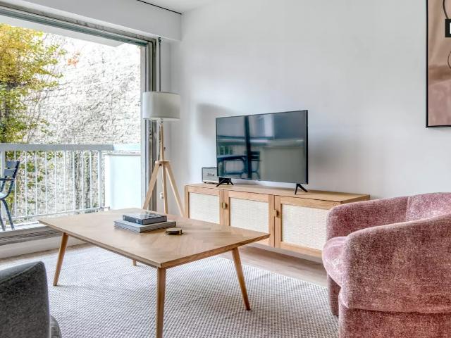 Location Appartement Rue d'Assas, Paris
