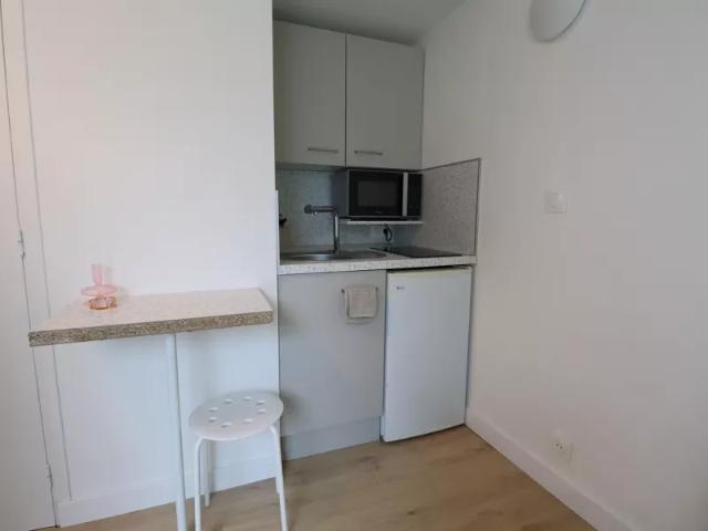 Location Appartement Rue Deville, Reims