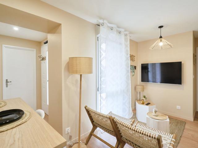 Location Appartement Rue de Courcelles, Reims