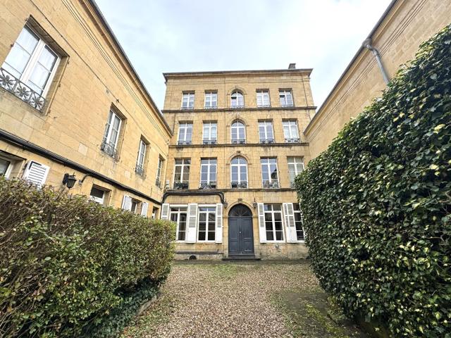 Location Appartement Rue de Condé, Charleville Mézières