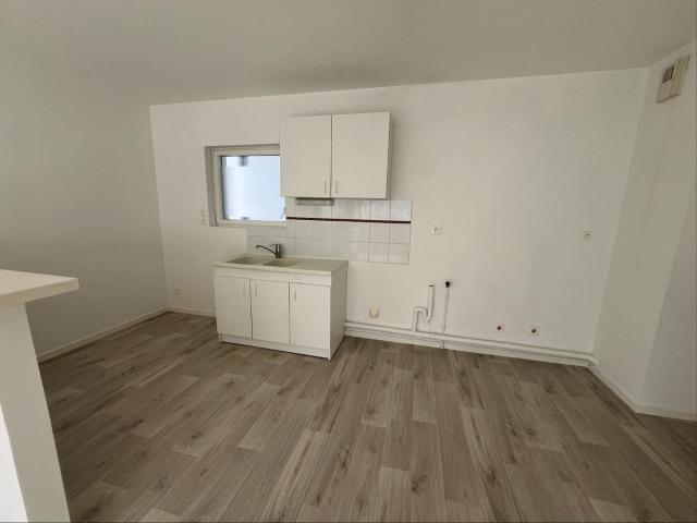 Location Appartement Rue de Cornulier, Nantes