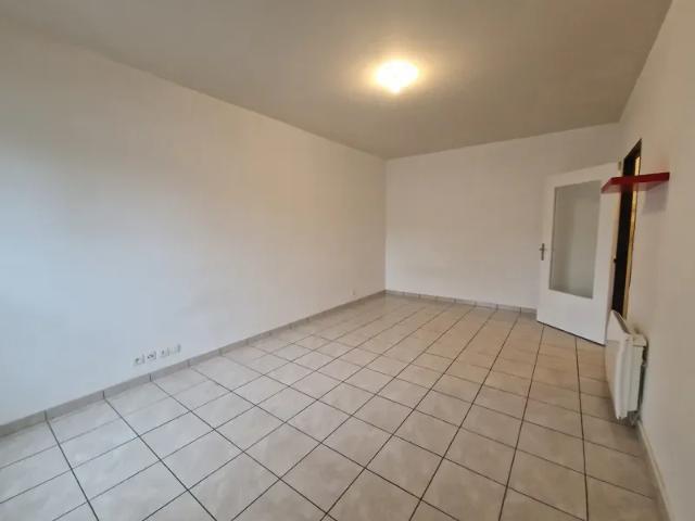 Location Appartement Rue de Cossigny, Brie Comte Robert