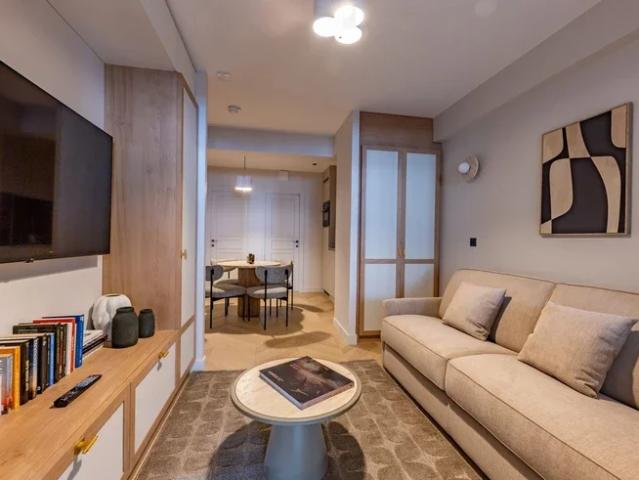 Location Appartement Rue de Caumartin, Paris