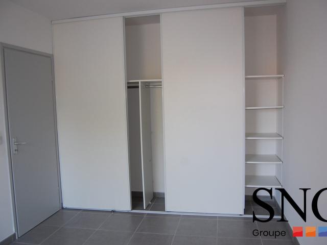 Location Appartement Rue de Cabrières, Saint Gervasy
