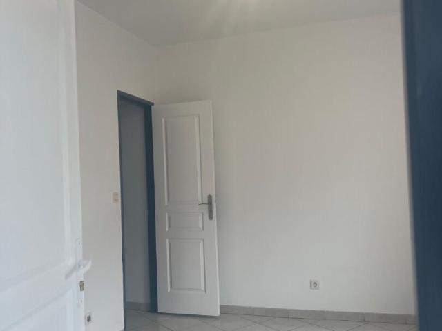 Location Appartement Rue de Calais, Beauvais