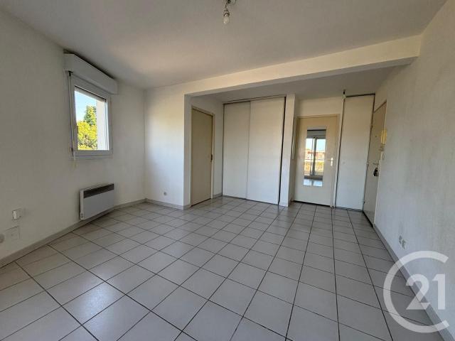 Location Appartement Rue de Casseyrols, Montpellier